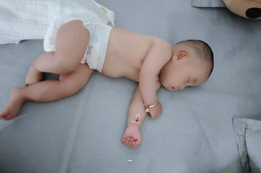 澧县孕妇肚脐周围发青